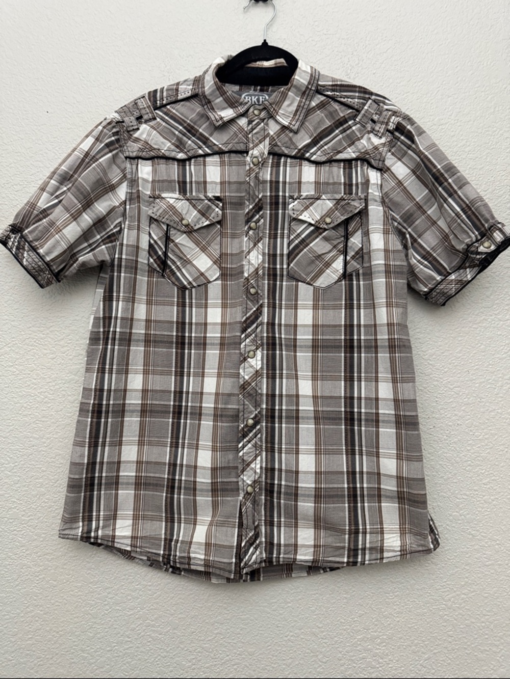 BKE Men's Shirt Brown Plaid Athletic Fit Pearl Snap Short Sleeve Size Large